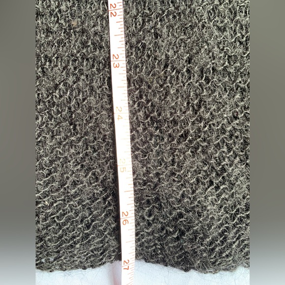 Ann Taylor Sheer long Sweater with Scoop Neck & long Sleeve | size XL - Picture 4 of 5